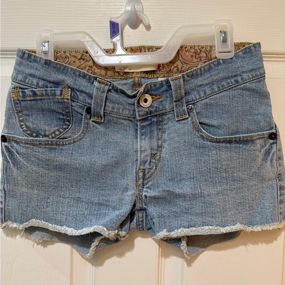 Levi's Blue Jean 504 Shorts Frayed Hem Casual